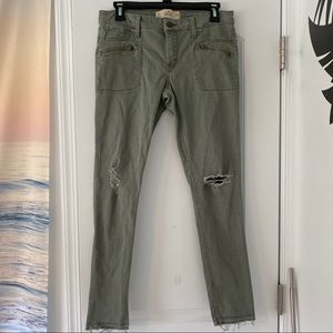 Hollister Super Skinny Jeans